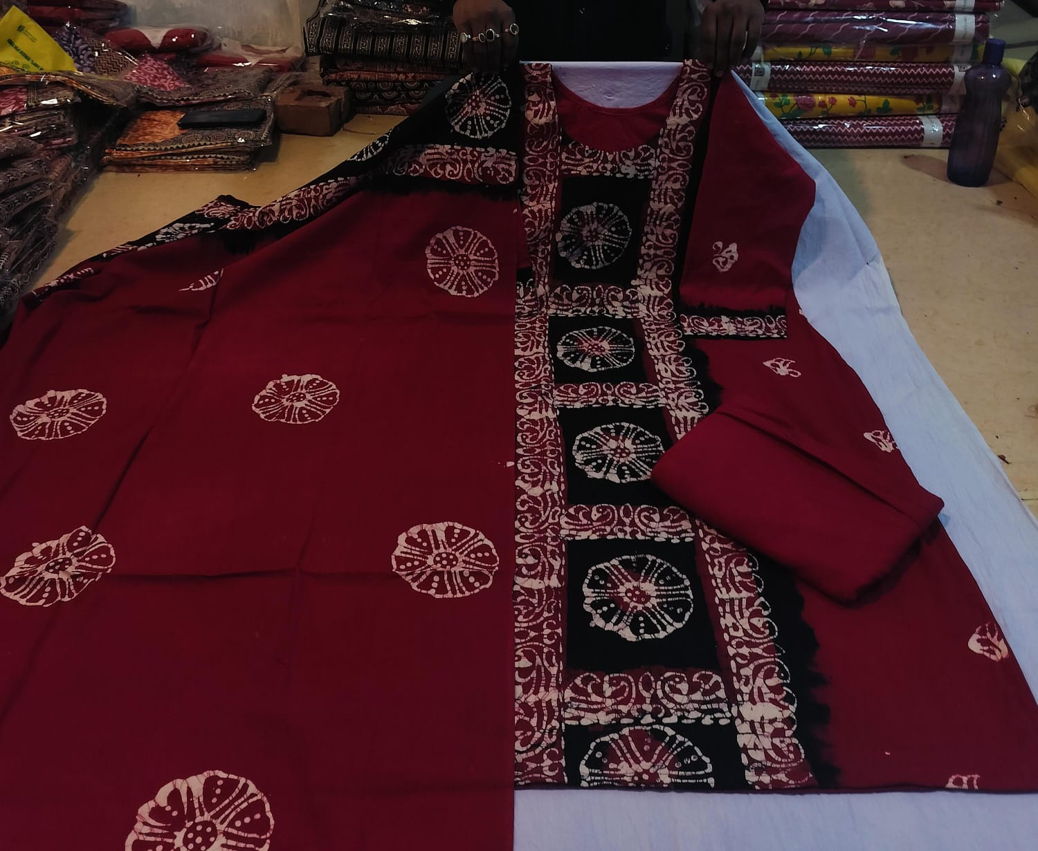 Panel batik kurti pant dupatta 
